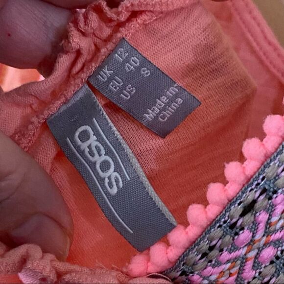 ASOS Peach Aztec Graphic Long Sleeveless Top Size 8 - Picture 4 of 7